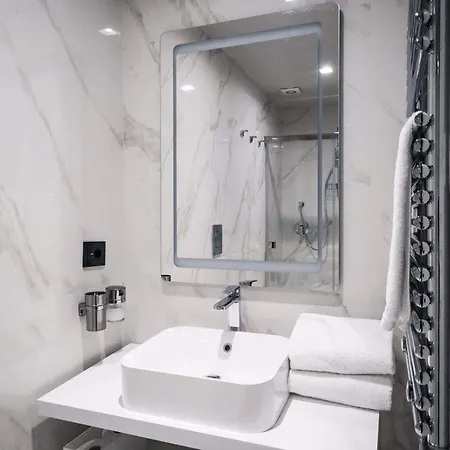 Luxury Santo Stefano 3*