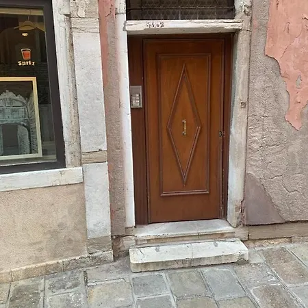 Luxury Santo Stefano Πανσιόν